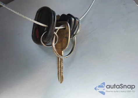 2002 Chevrolet Tahoe Z71 из США, поврежденный, VIN 1GNEK13Z12R174164